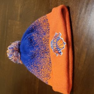 Mitchell & Ness New York Knicks beanie